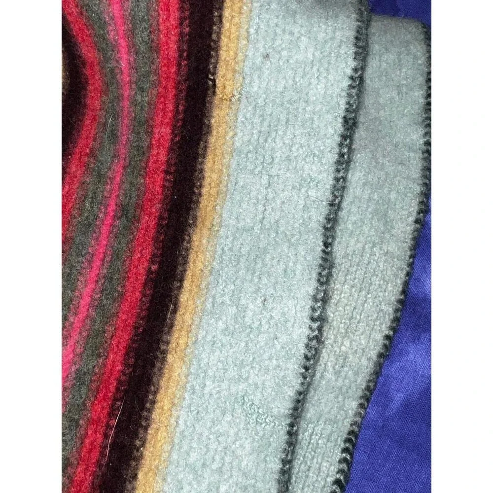 Robert Mackie of Scotland 100% Wool Winter‎ Scarf